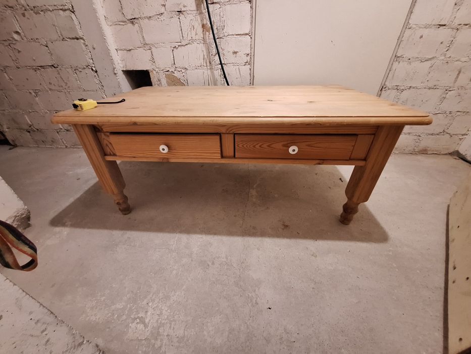 Ława stolik kawowy drewniany z szufladami