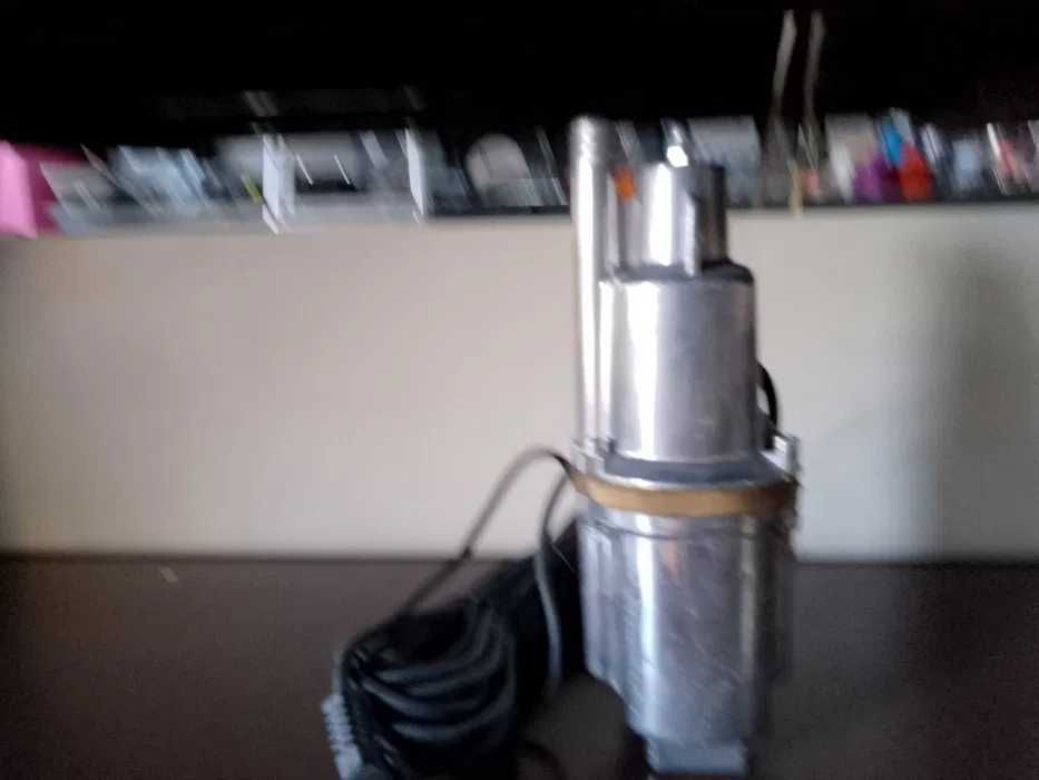 pompa POMPKA DO WODY CZYSTEJ I brudnej zatapialna RUSKA NUREK 600W