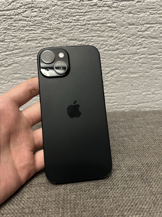 Iphone 15 128gb, 93% bateria, gwarancja