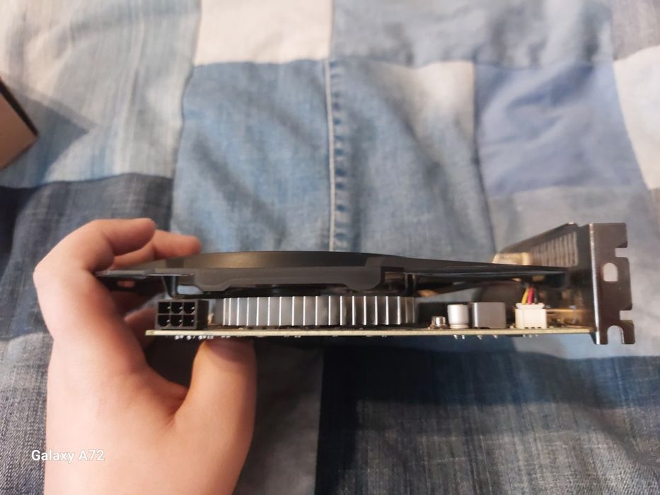 Відеокарта Gigabyte GeForce GTX 750 Ti 2GB GDDR5 (GV-N75TD5-2GI)