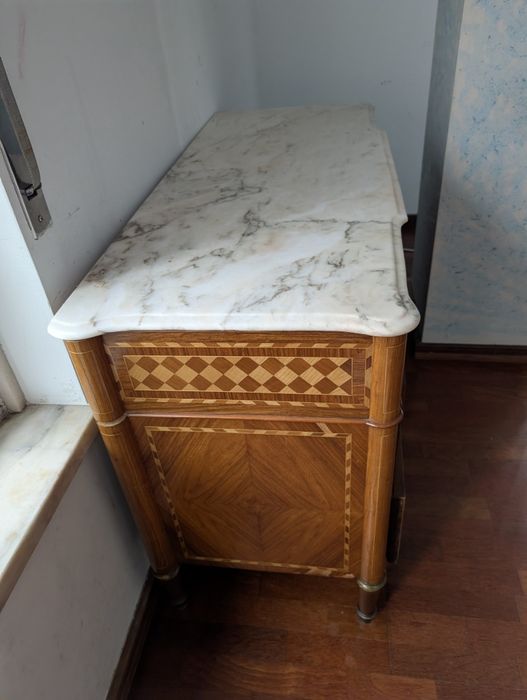 Cómoda Estilo Neoclássico D. Maria com Marchetaria e Mármore