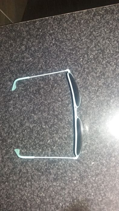 Óculos de sol/ Lilás