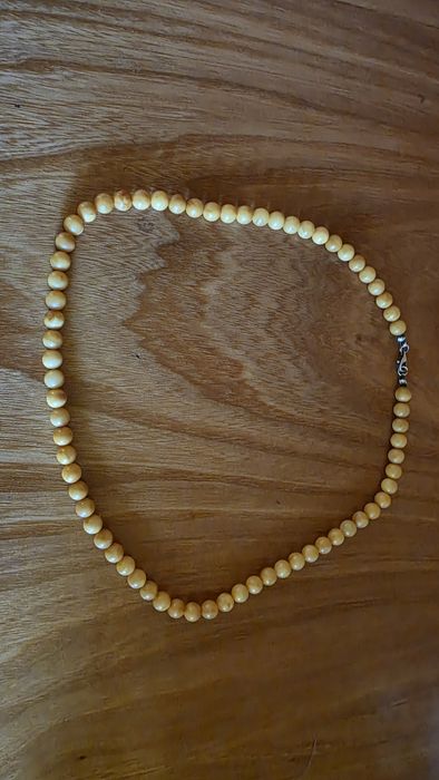 Naszyjnik bursztynowy