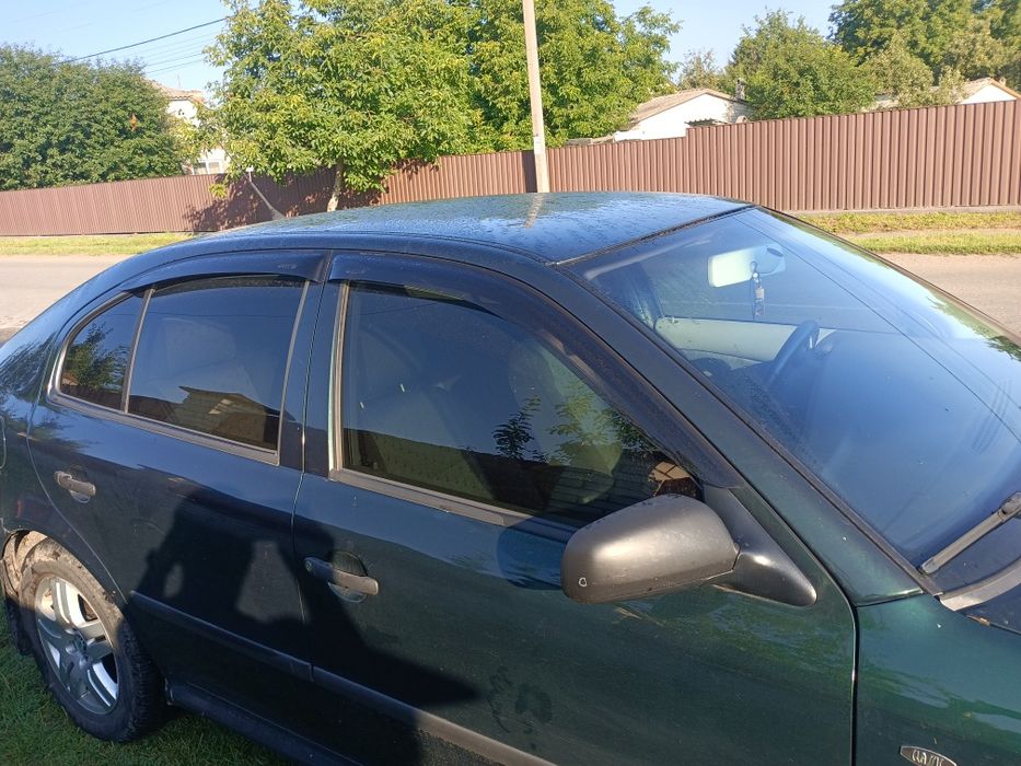 Шкода октавія2002года