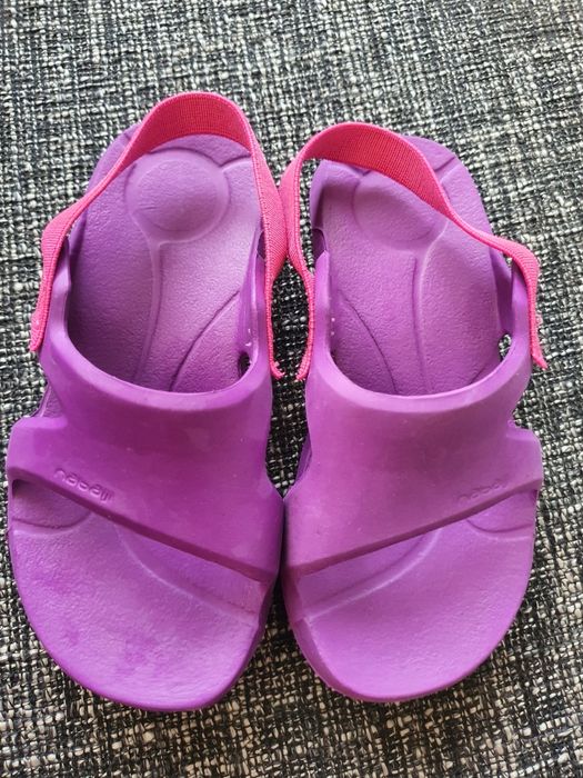 Buciki na basen r.24/25