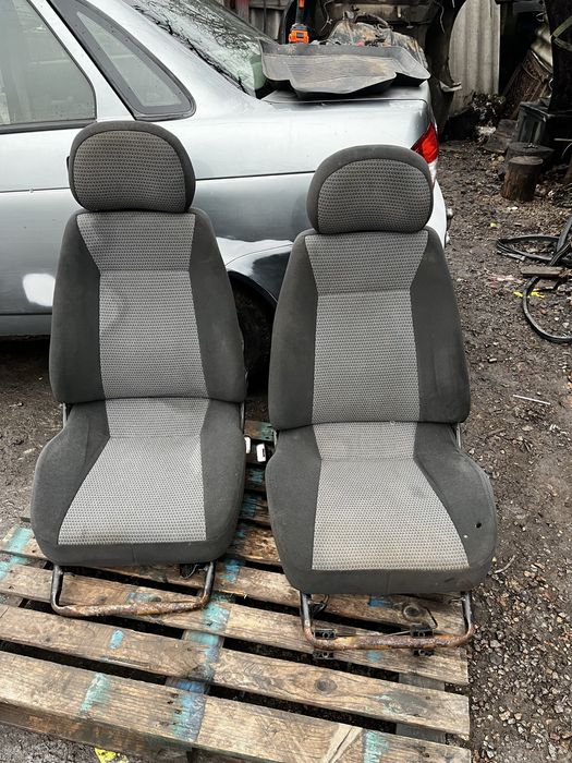 Сидіння з пріори комплект