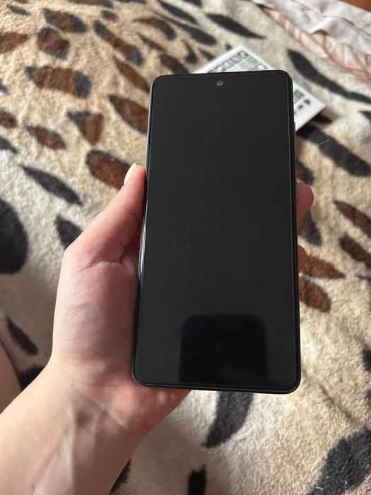 Продам телефон Samsung A52 на запчастини