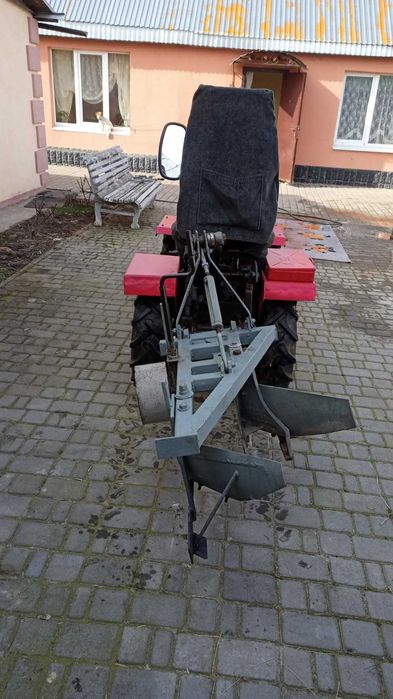 Міні-трактор 4х4