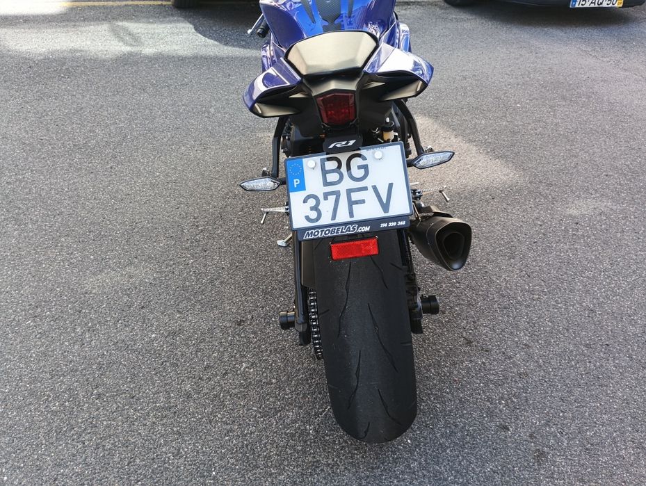 Vendo Yamaha YZF -R1