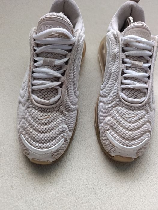 Кросівки Nike Air Max 720