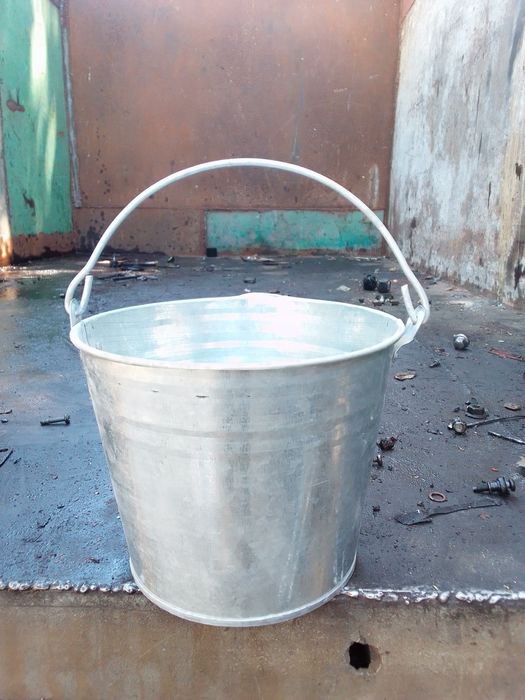 Ведра и карыто оценкованая