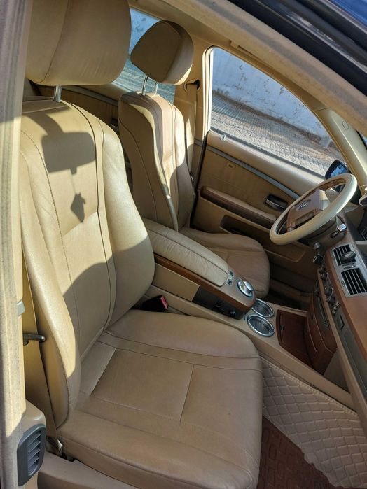 BMW ,série 7 ,V8, GPL, 735I,carro está impecável!
