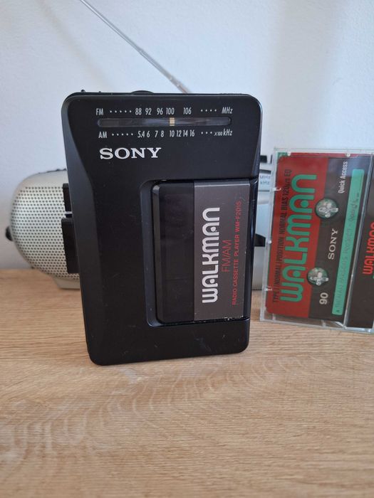 Walkman Sony WM F2015 nowe paski