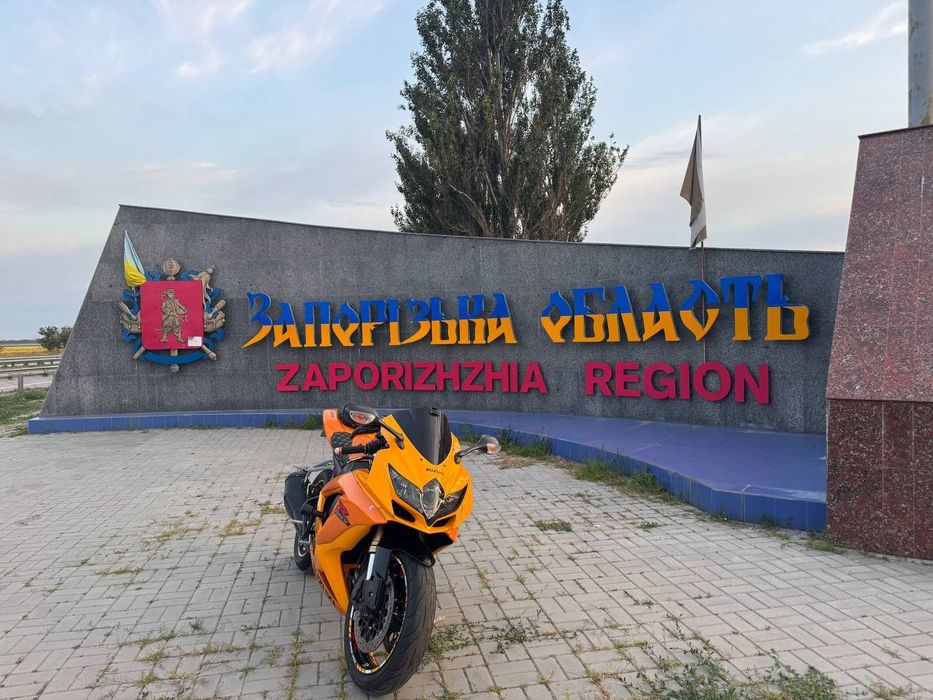 Продам Сузуки Джиксер GSX-R 600 К8 2008