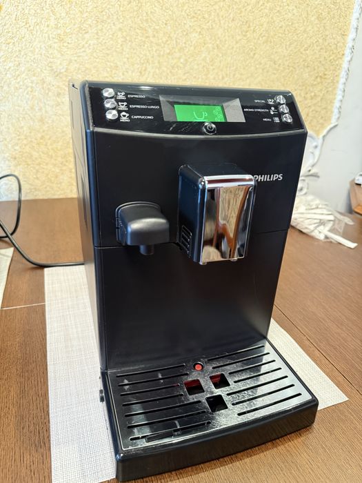Кавомашина Philips Series 4000 (HD8834) з Німеччини