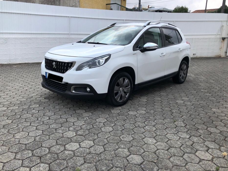 Peugeot 2008 1.5 BlueHDI Style 2019  Full extras — photo 2