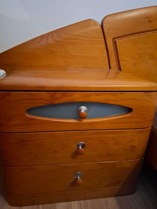 Mobilia de quarto em Cerejeira