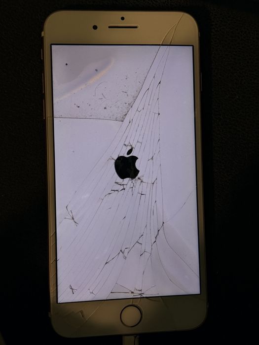 Apple iPhone 7 /8 під ремонт або на запчастини