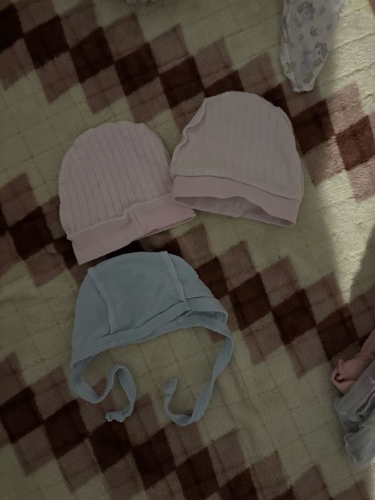 Продам детские вещи