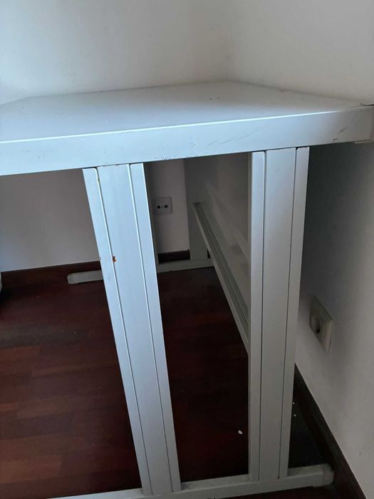 Secretaria metalica cinza 65x70cm