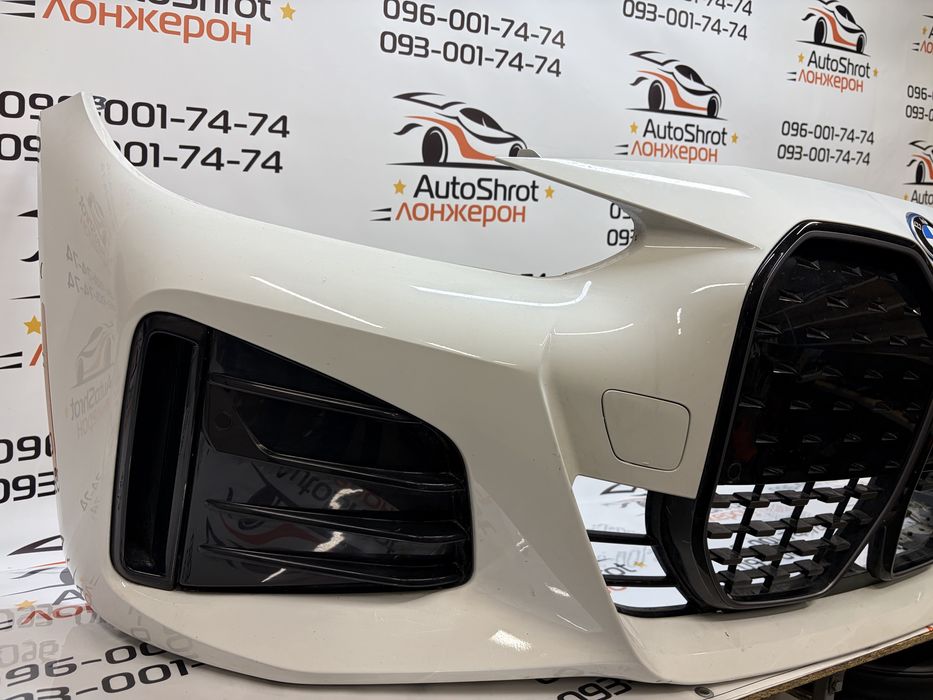 Бампер передний комплектный М-пакет BMW i4 g26 в цвет 300