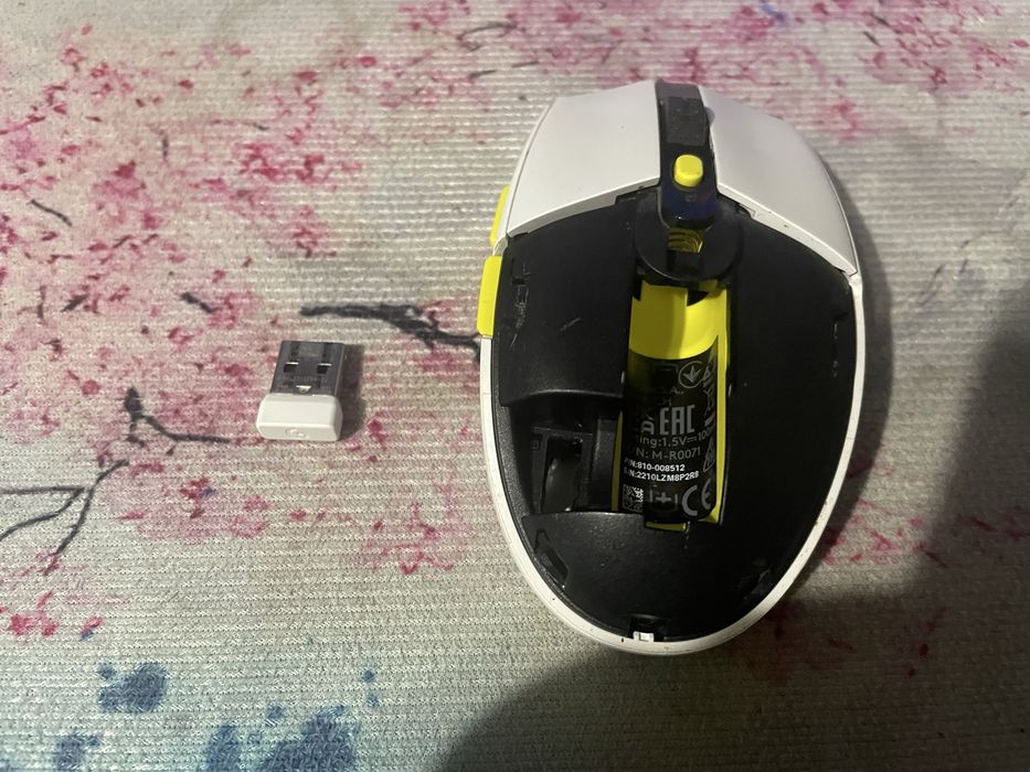 Мышка Logitech g 304 lightspeed se