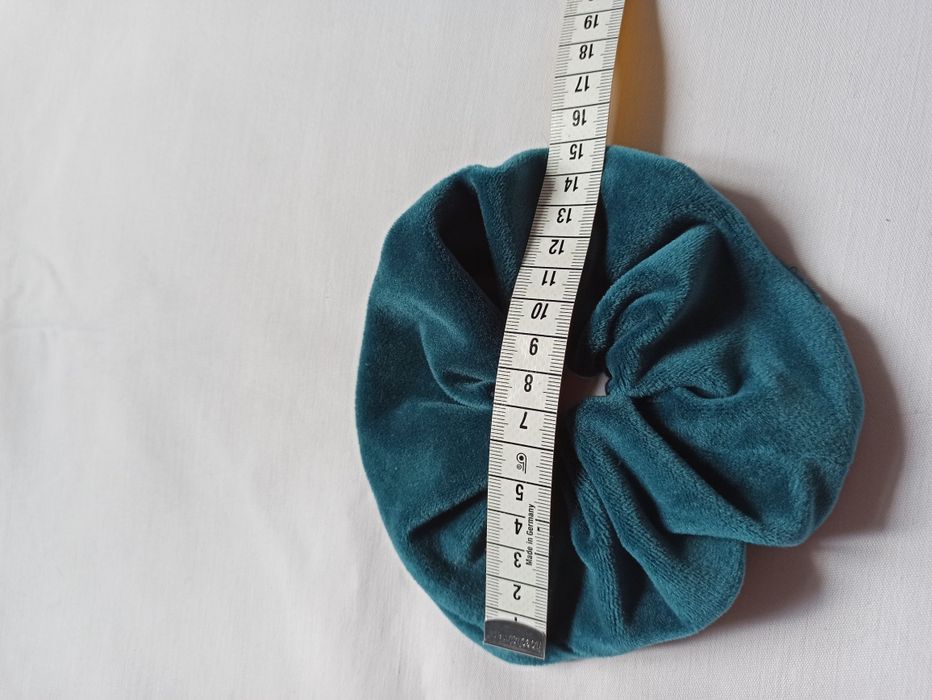 Welurowa Gumka do włosów Skranchie Handmade
