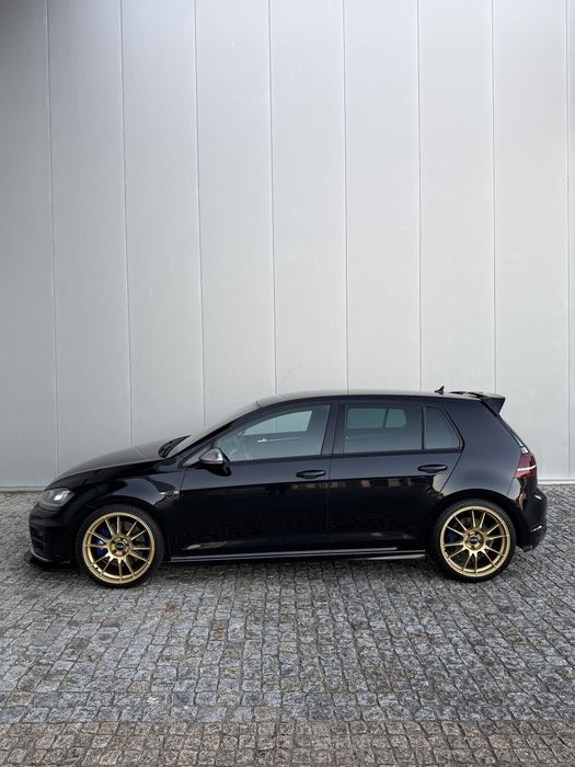 VW Golf 7 R ( trato de crédito)