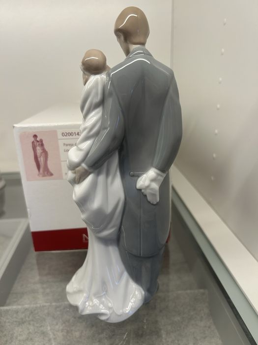 Nao by Lladró “Pareja de novios” com caixa original