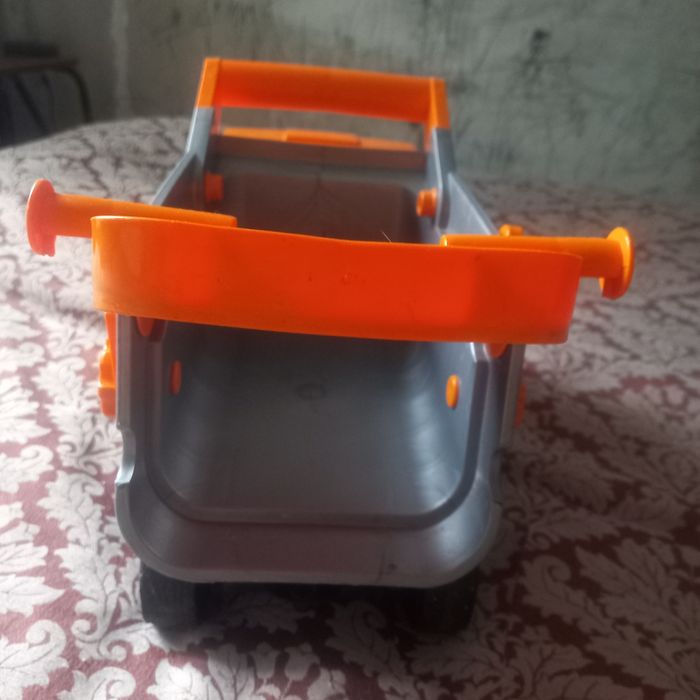 Детская машинка бетономешалка б. у.