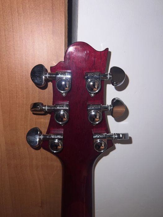 Czerwona gitara