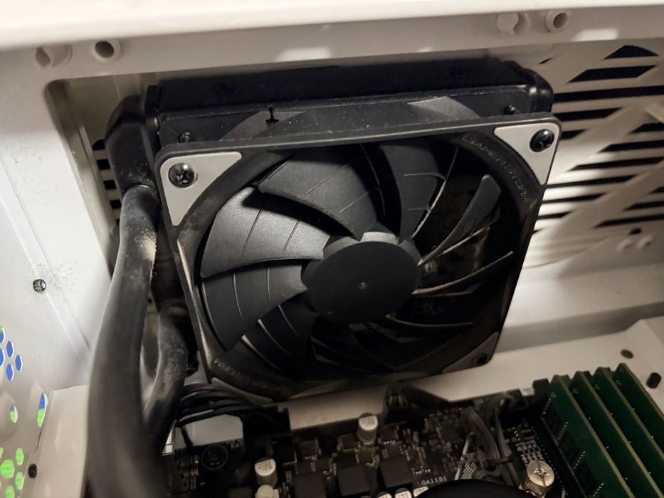 Комп DeepCool - Asus Strix 1080ti 11gb+i7 8700K+ 32 ram