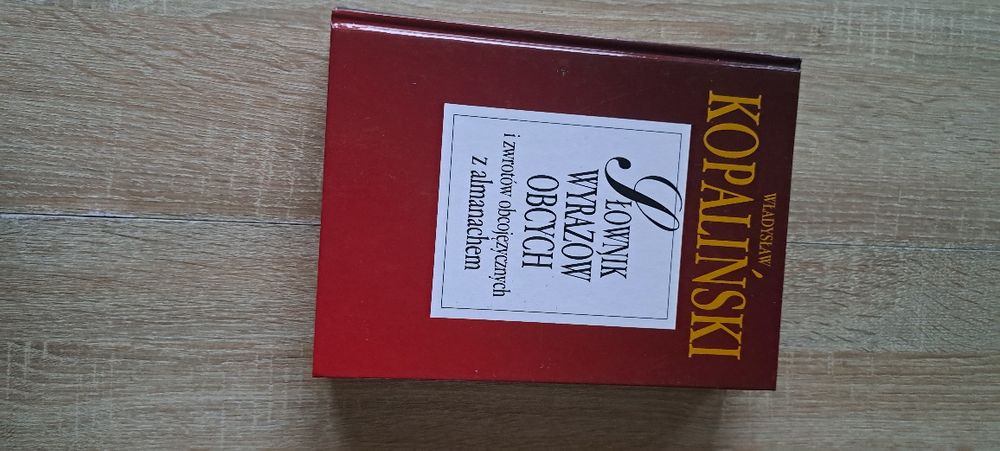 Słownik wyrazów obcych książka