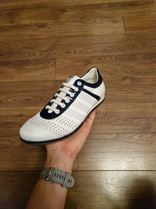 Продам туфли кожаные