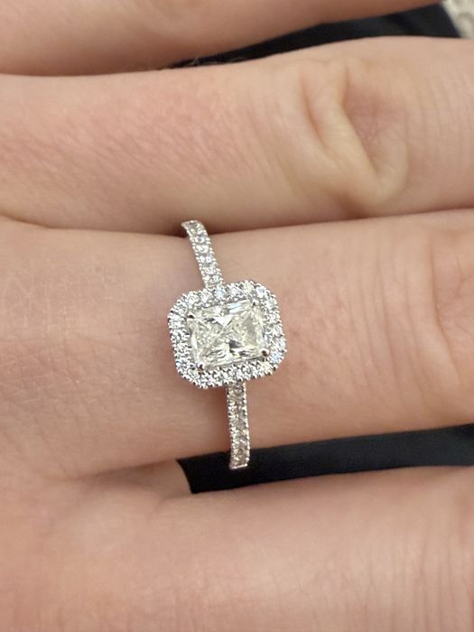 Каблучка з натуральним Діамантом