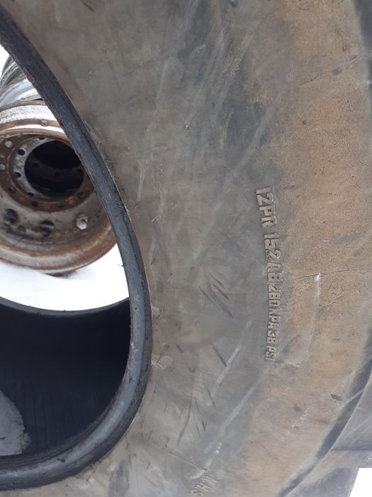 Opony do koparko ładowarki 16.9-28  12.5-18