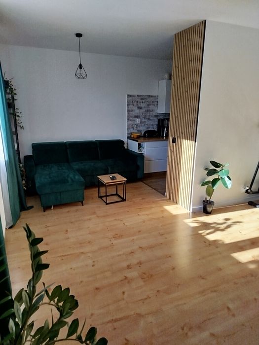 Bezczynszowe Parter 3 pokoje sprzedam .