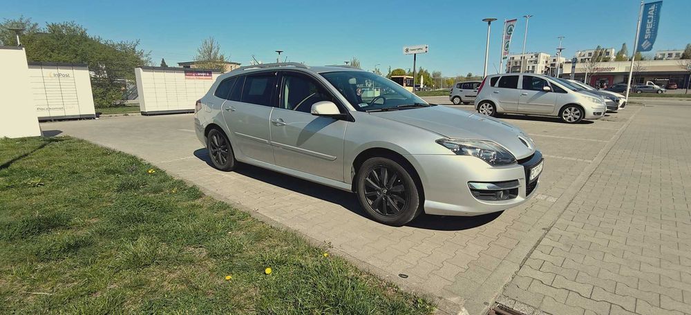 Renault Laguna 3 2.0 dCi 2012 r.
