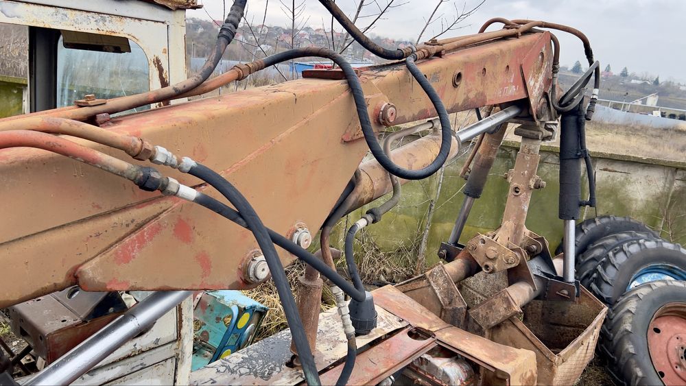 Розбераю Запчастини Трактор Грейферний Карпатець ПЕА-ІА