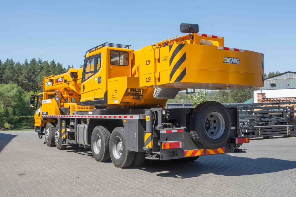Автокрани XCMG від 25 до 100 тон
