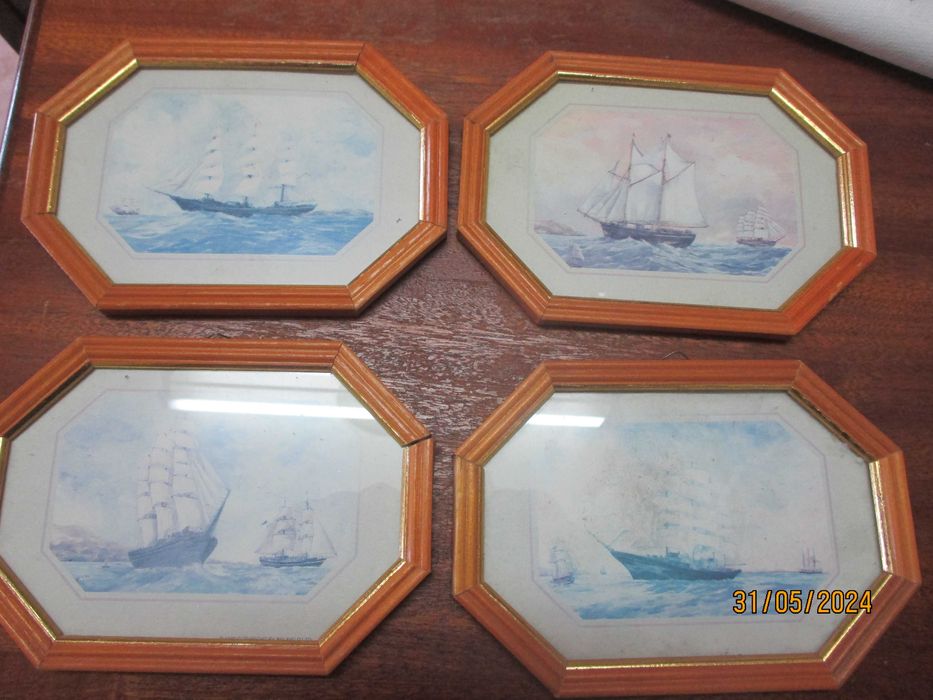 4  pequenos quadros para decoraçao