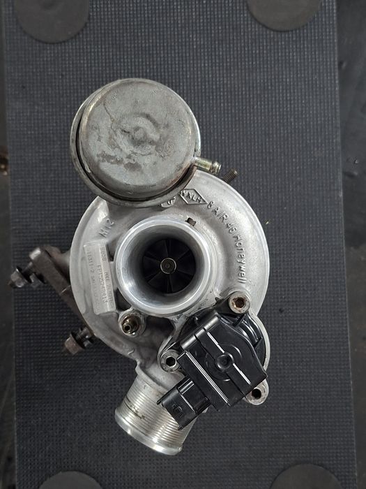Turbosprężarka Abarth 1.4 T-jet Multiair Garrett Gt1446 180km