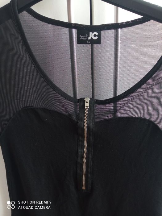 Śliczna sukienka Jeans & Clothes