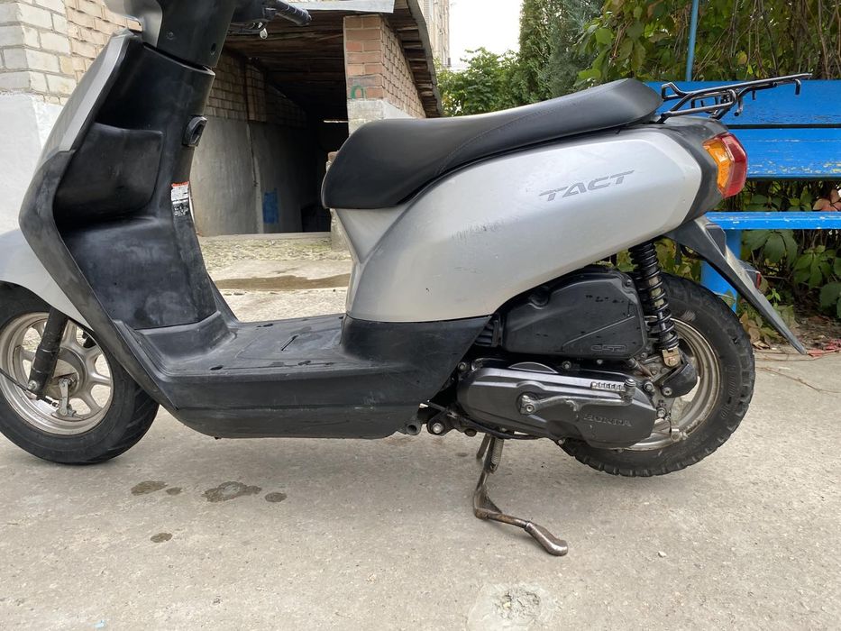 Honda Tact AF-75 2016
23000 
Торг уместен