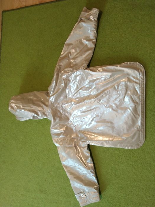 Srebrna kurtka przejściowa 116