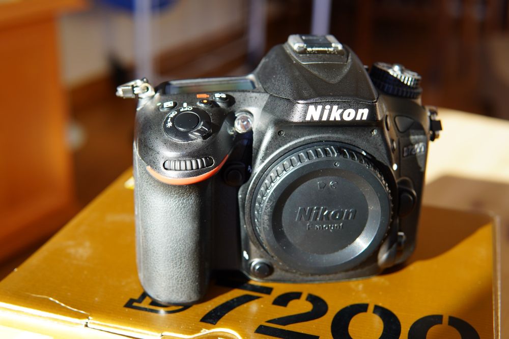 Nikon D7200 body