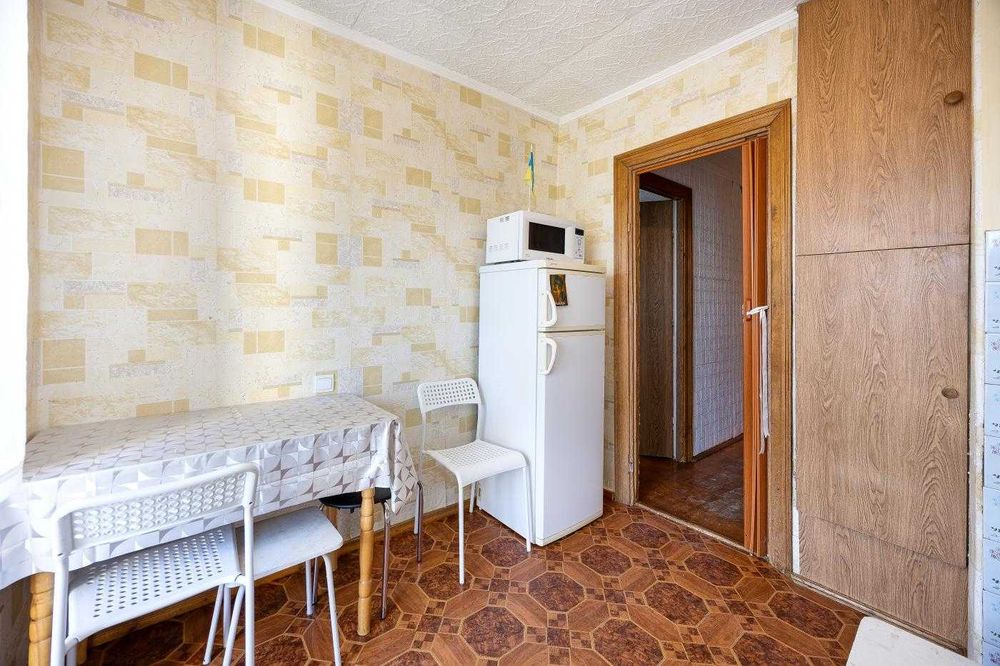2-кімнатна квартира з ремонтом | Стрийська | Цегляний будинок | 52 м² | 2 балкони