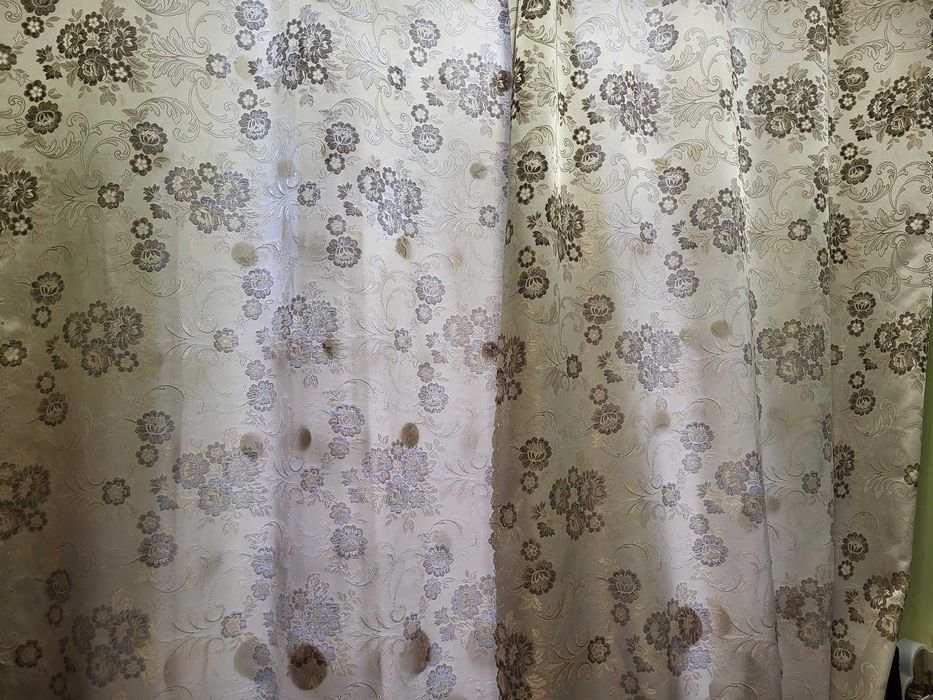 Штори в чудовому стані