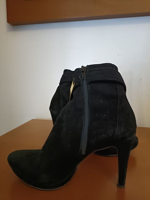 Botas pretas camurça e pele samelli 38