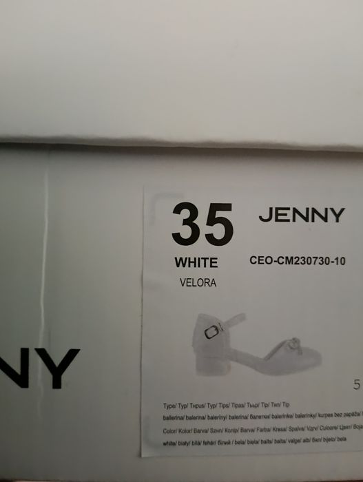 Buty białe komunijne